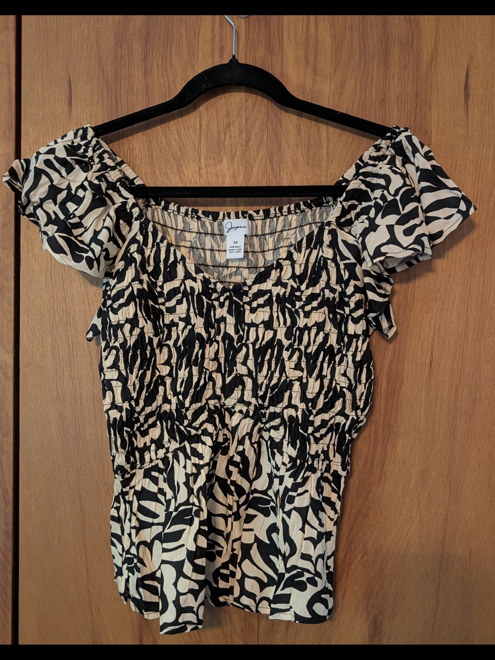 Japna Black And Cream Pleated And Ruched Top Women's Size M